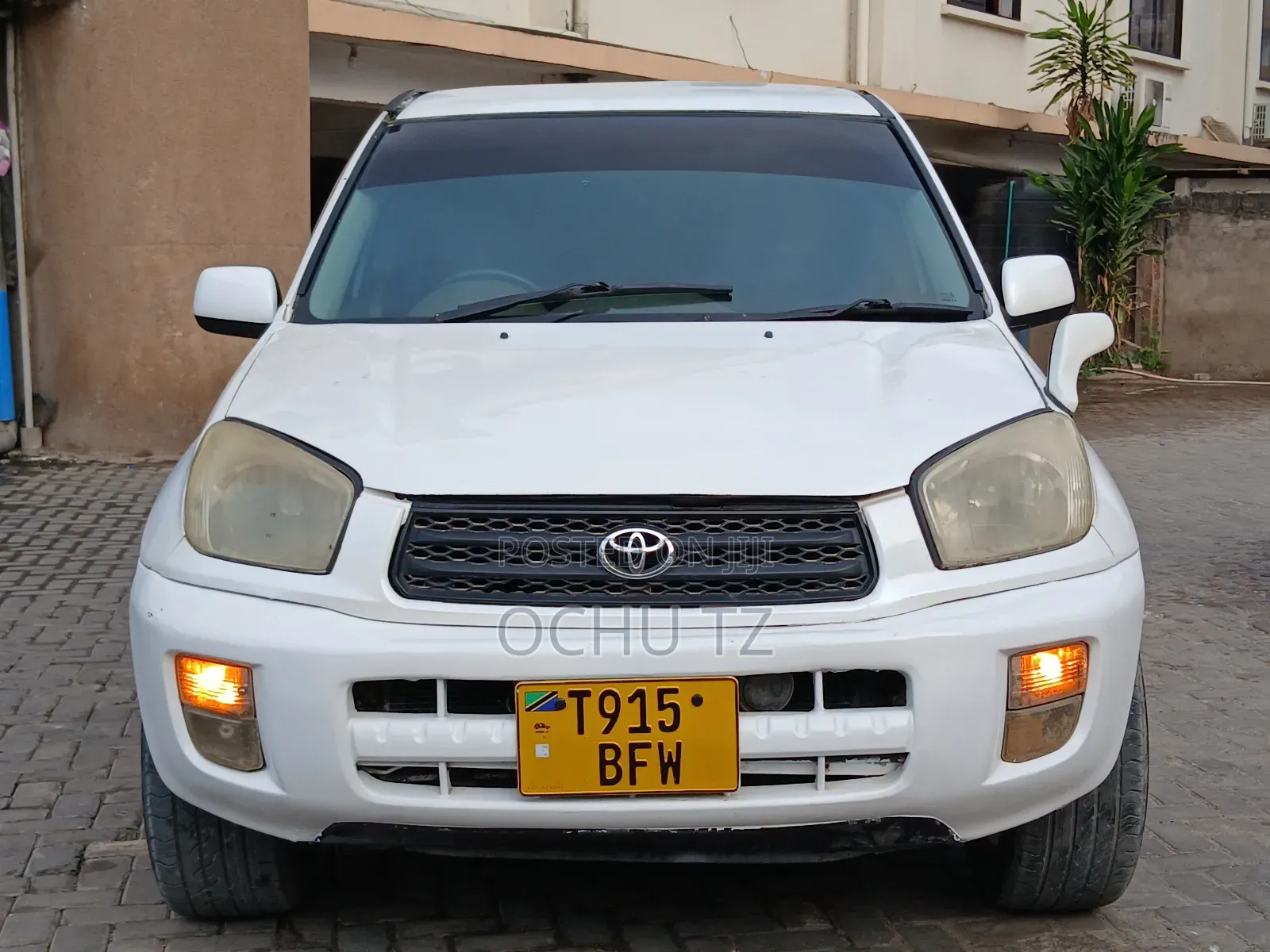 Toyota RAV4 2004 White