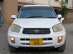 Toyota RAV4 2004 White