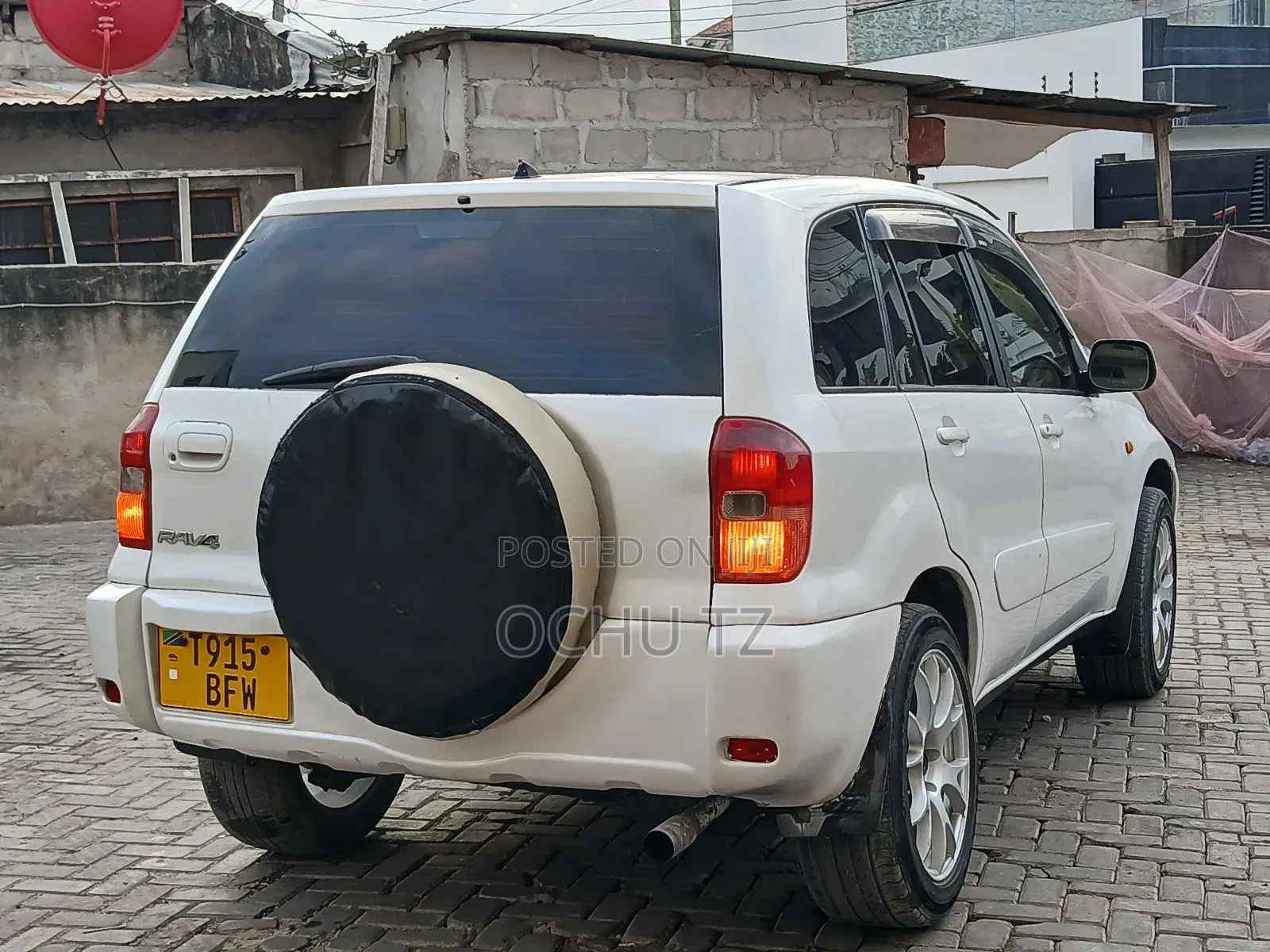 Toyota RAV4 2004 White