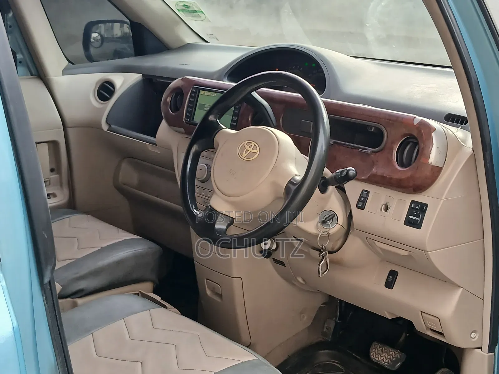 Toyota Porte 2005 Blue