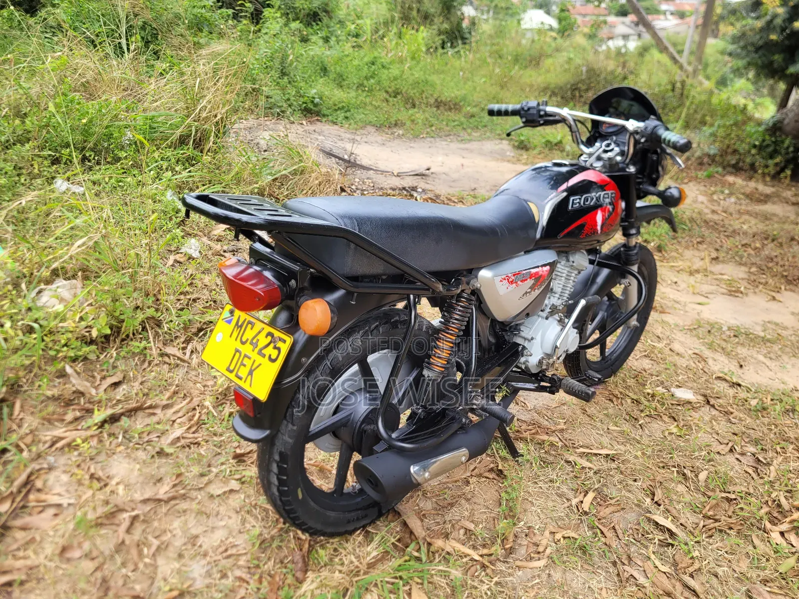 Bajaj Boxer X125 2025 Black