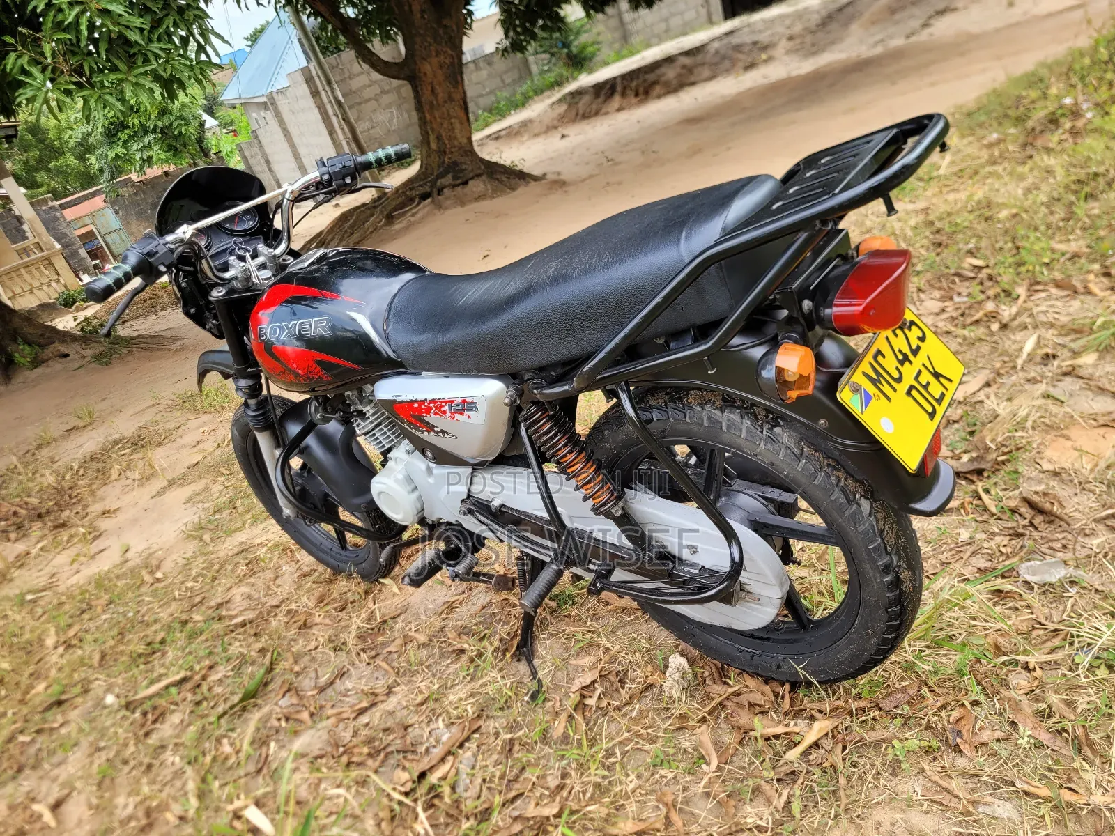 Bajaj Boxer X125 2025 Black