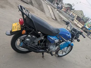 TVS HLX 125 2023 Blue