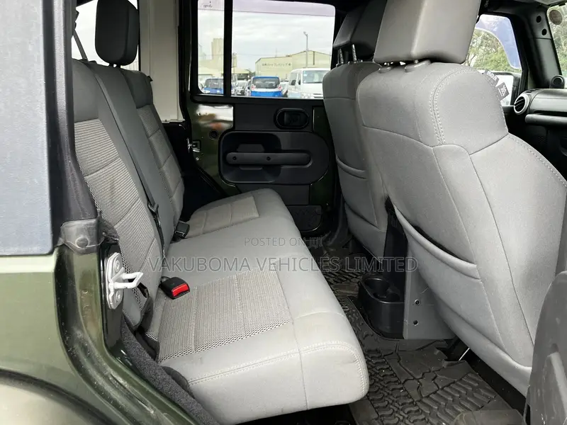 Jeep Wrangler 2010 Green
