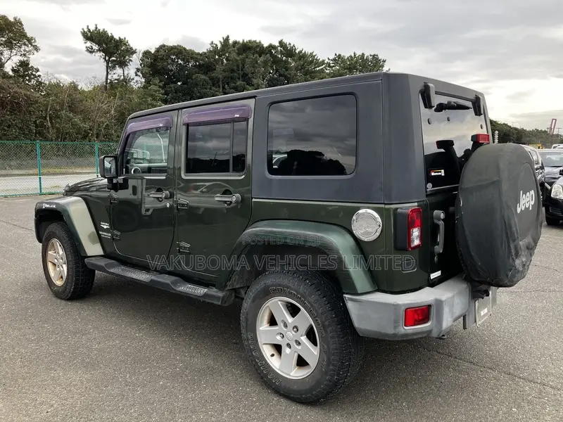 Jeep Wrangler 2010 Green