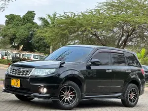 Subaru Forester 2011 Black