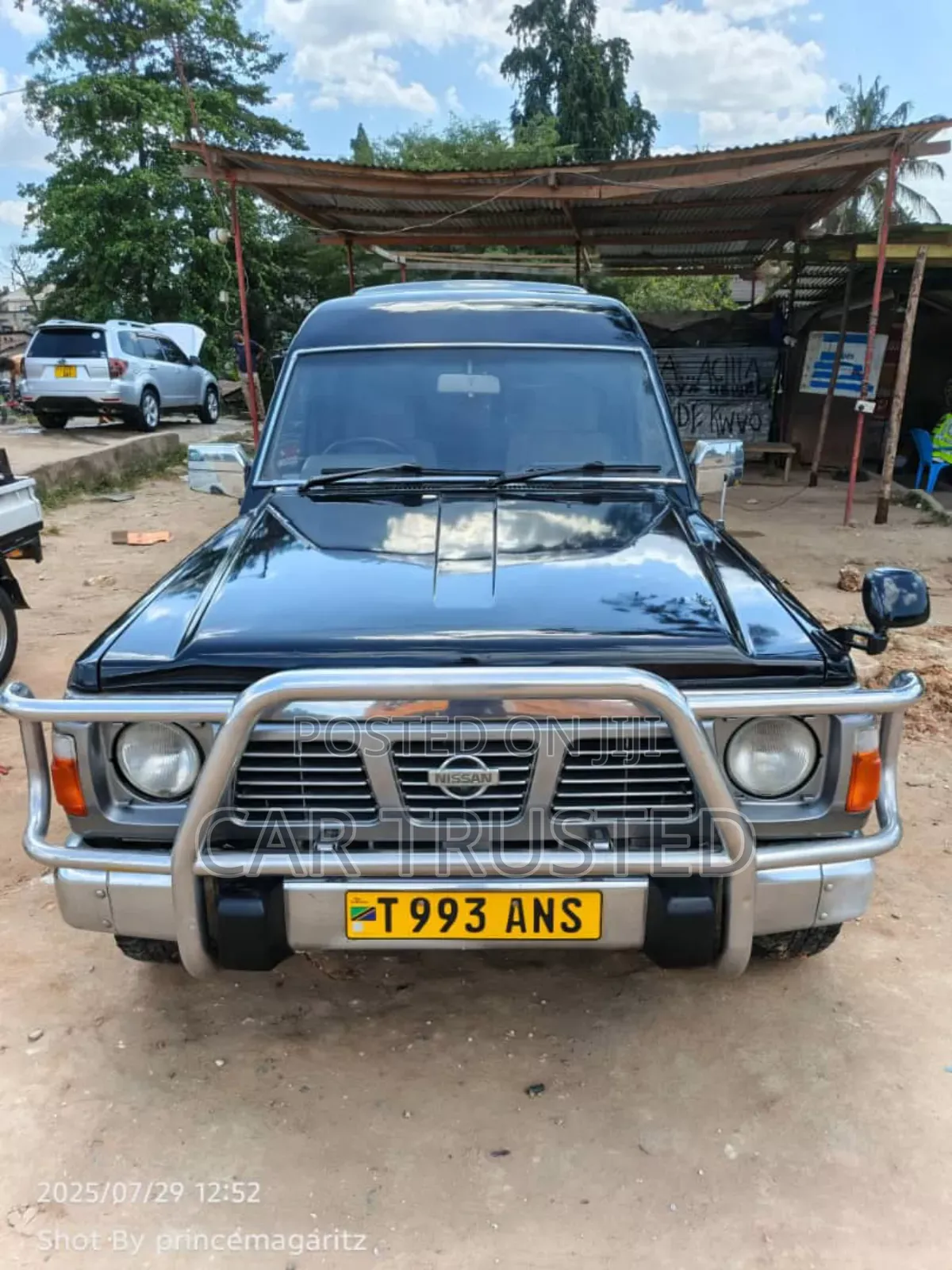 Nissan Patrol 1999 Black