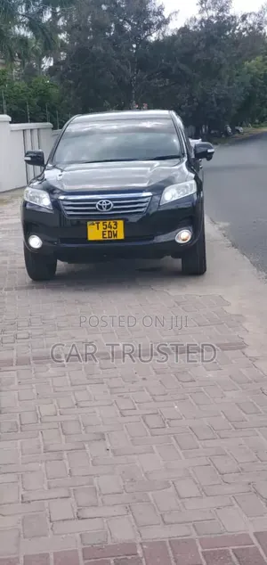 Toyota Vanguard 2010 Black