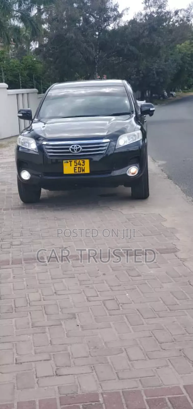 Toyota Vanguard 2010 Black