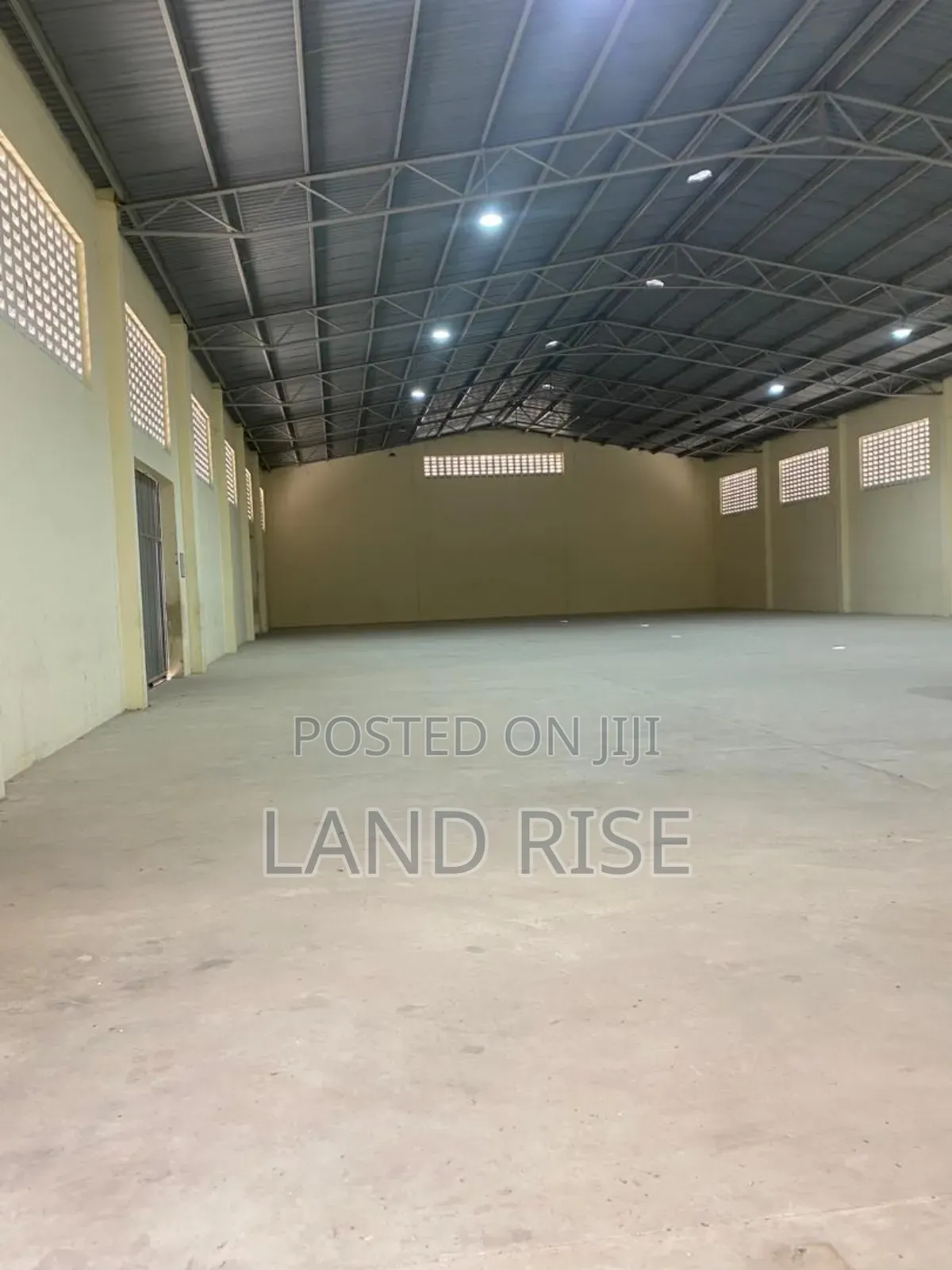 1000 SQM Godown in Tegeta