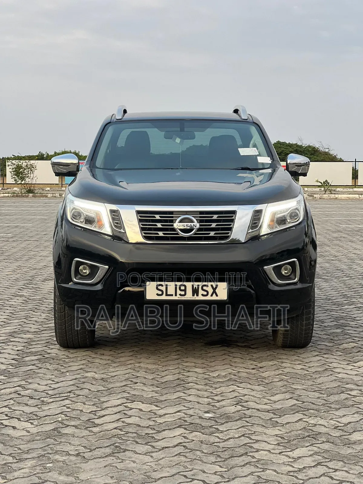 Nissan Navara 2020 Black