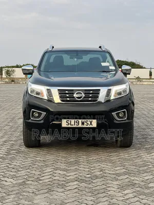 Nissan Navara 2020 Black