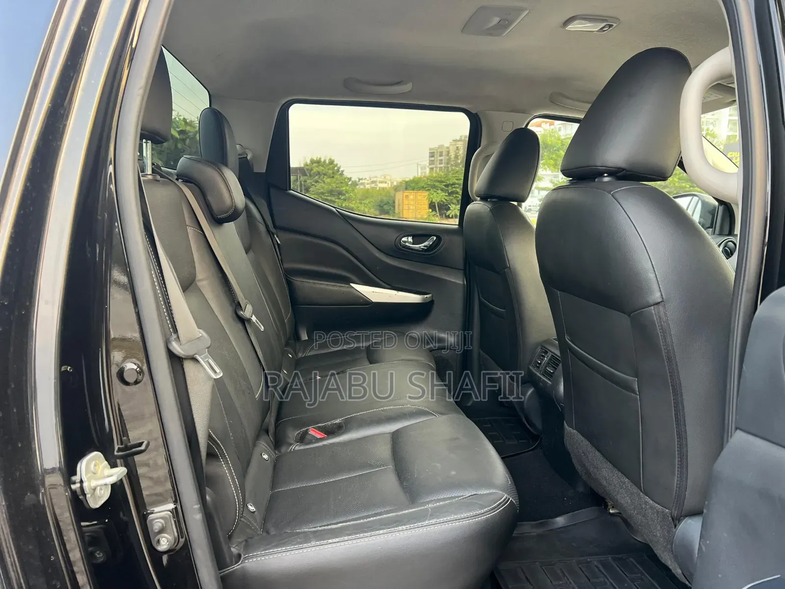 Nissan Navara 2020 Black