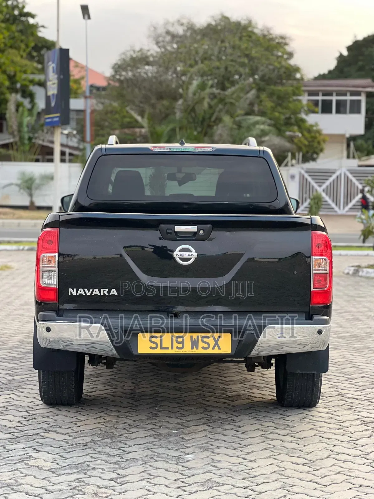 Nissan Navara 2020 Black