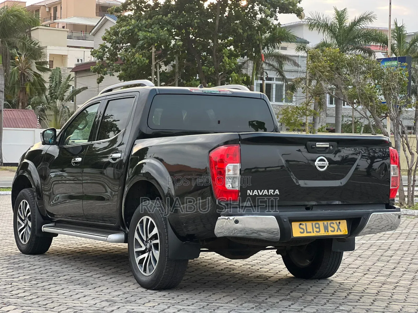 Nissan Navara 2020 Black