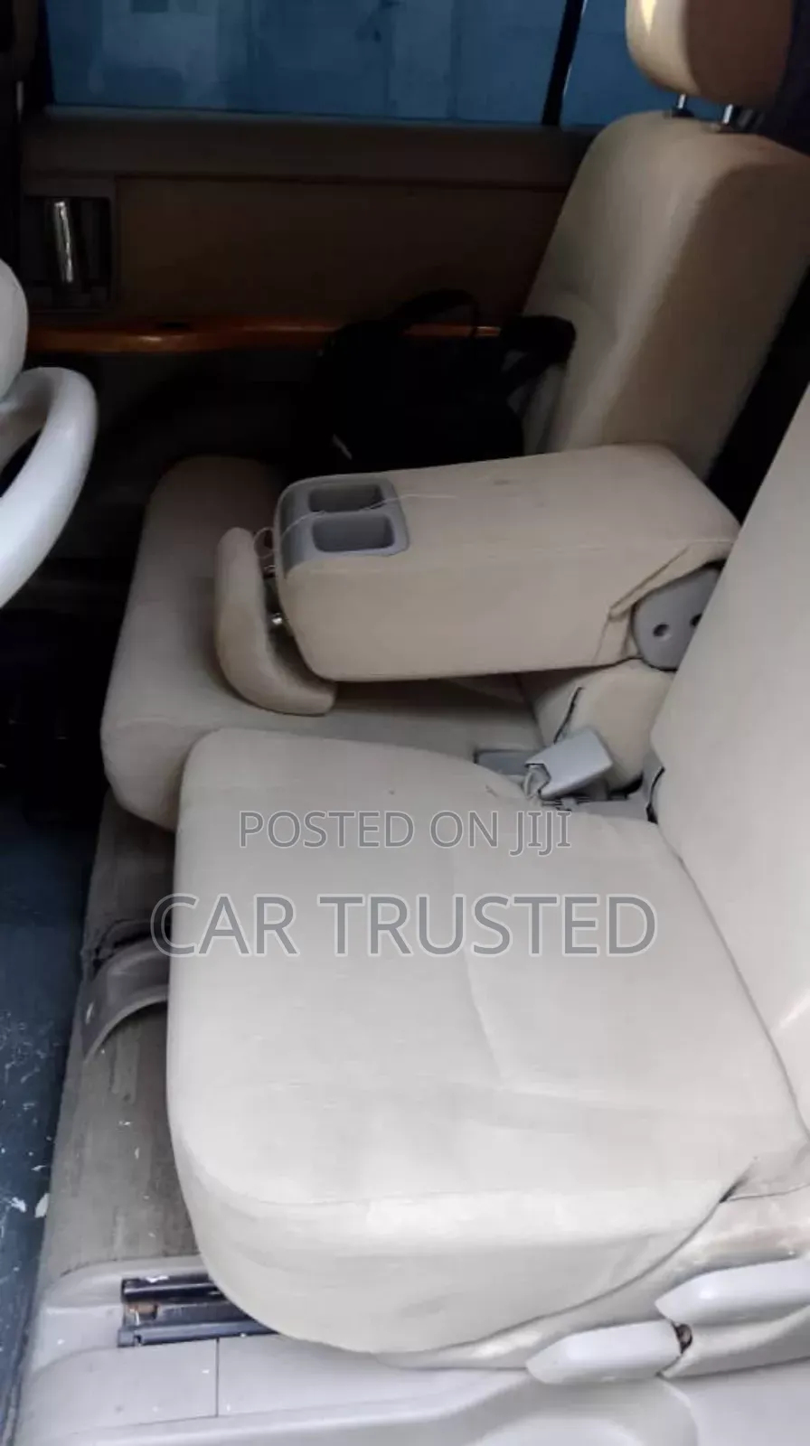 Toyota ISIS 1.8 L 2006 Silver