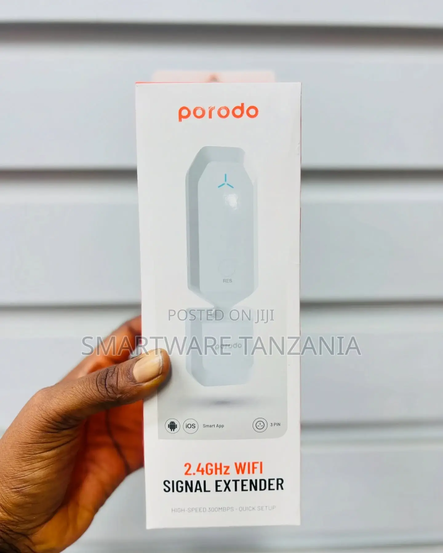 Porodo 2.4ghz Wifi Signal Extender 300mbps Uk - White