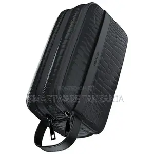 Green Lion Tirana Travel Pouch