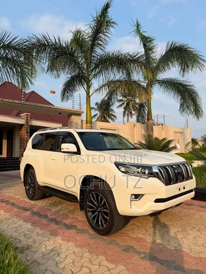 Toyota Land Cruiser Prado 2019 White