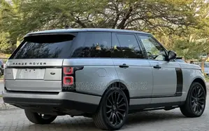 Land Rover Range Rover Vogue 2015 Gray