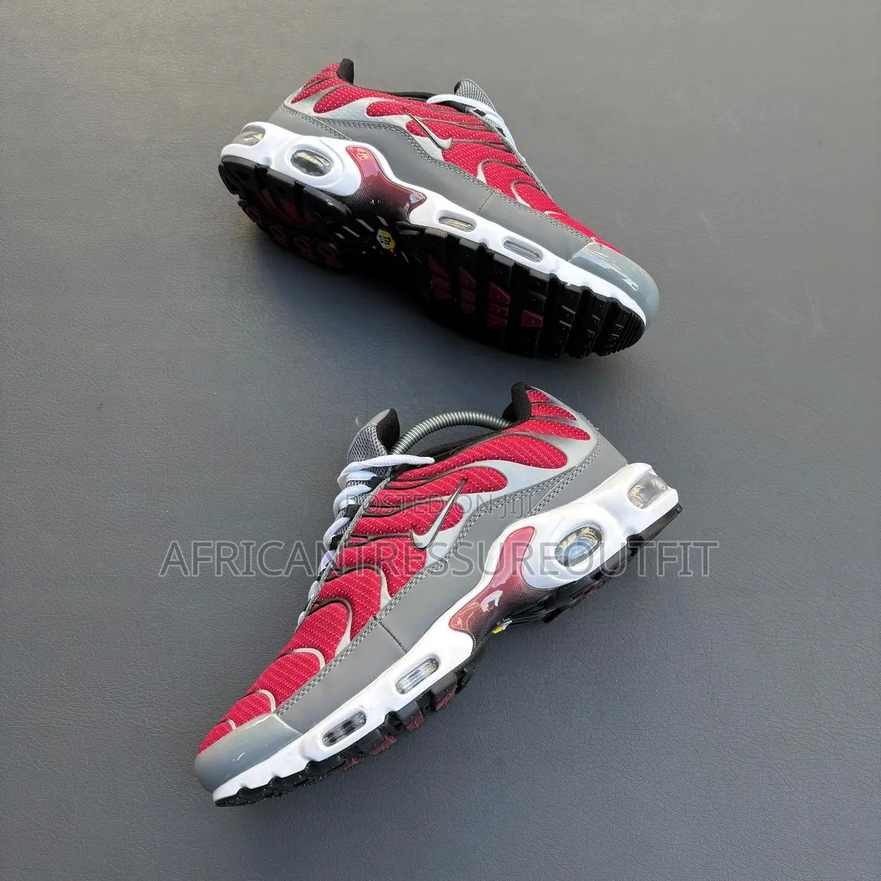 Nike Air Max Plus Sneakers Collection