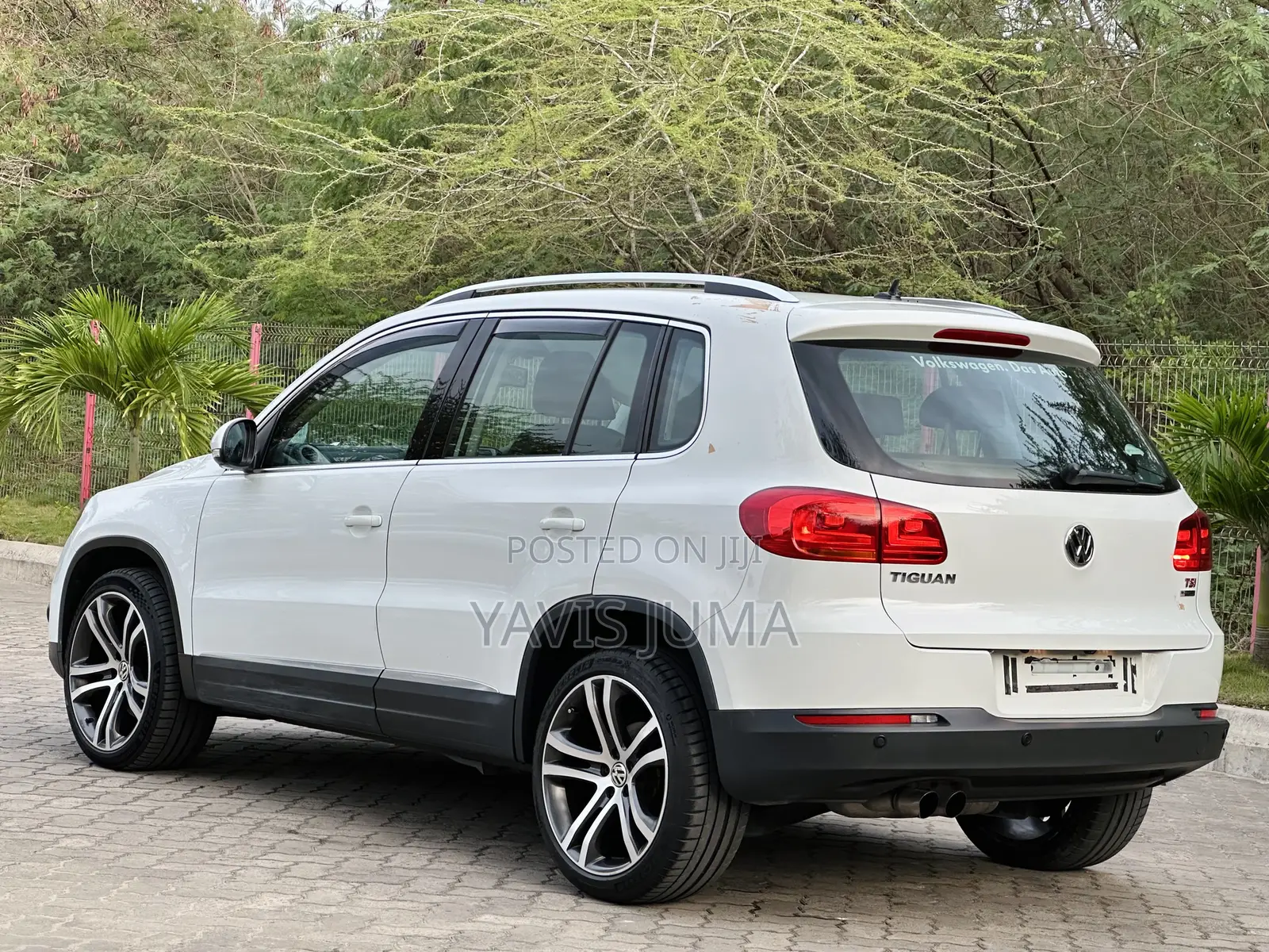 Volkswagen Tiguan 2012 White