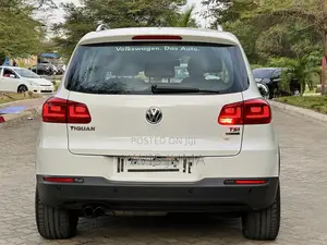 Volkswagen Tiguan 2012 White