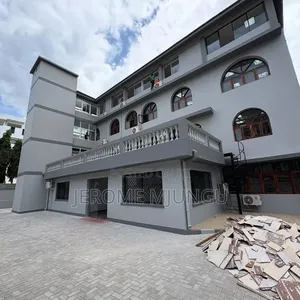 Photo - 14bdrm House in Masaki for rent