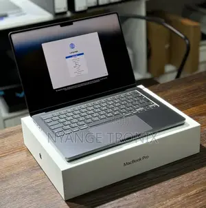 New Laptop Apple MacBook Pro 2023 M3 14-Inch 8GB Apple M3 Pro SSD 512GB