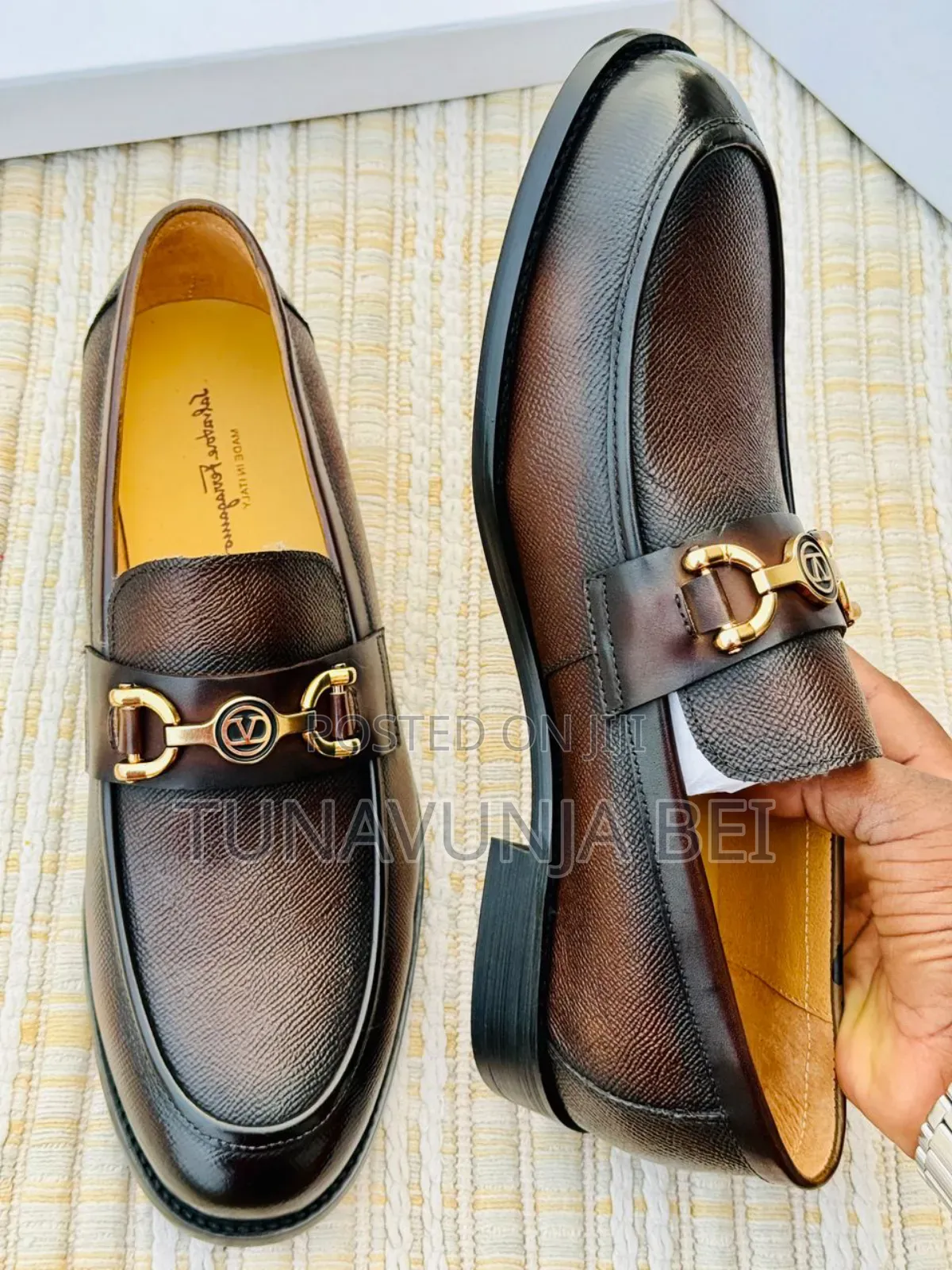 Leather Coffee Shoes / Ferregamo Shoes