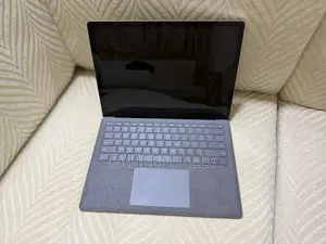 New Laptop Microsoft Surface Laptop 3 8GB Intel Core i5 SSD 256GB