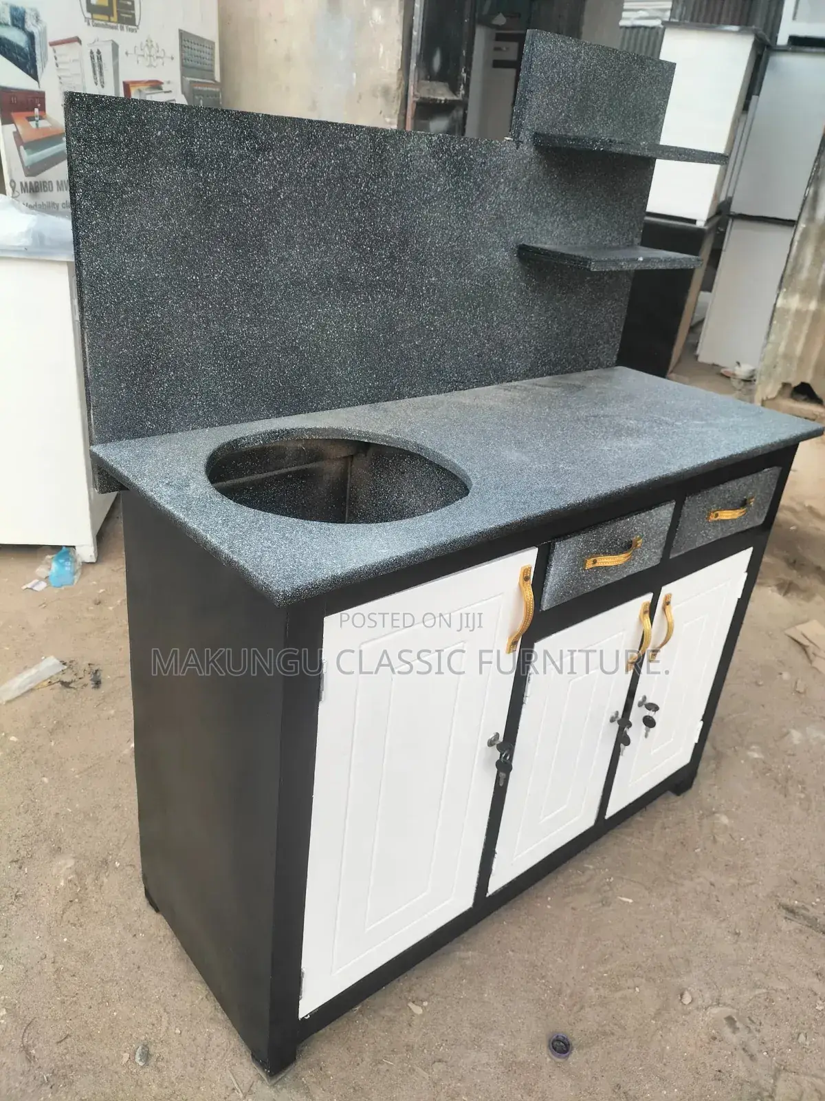 Kitchen Cabinet Milango Miwili Na Milango Mitatu