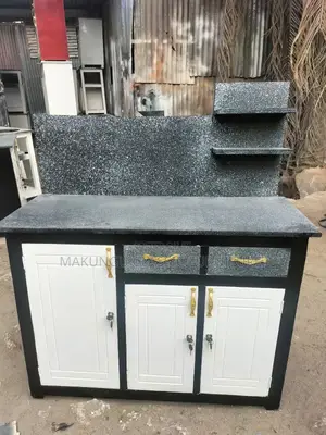 Kitchen Cabinet Milango Miwili Na Milango Mitatu