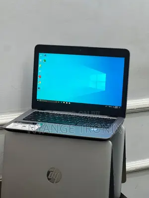 Laptop HP EliteBook 820 G3 8GB Intel Core I5 SSD 256GB