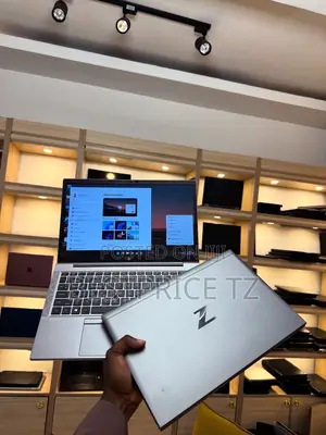 Laptop HP ZBook Firefly 14 G7 16GB Intel Core I5 SSD 256GB