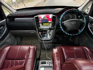 Toyota Alphard 2004 Black