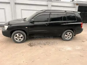 Toyota Kluger 2002 Black