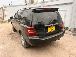Toyota Kluger 2002 Black