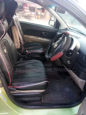 Toyota Passo 2005 Green
