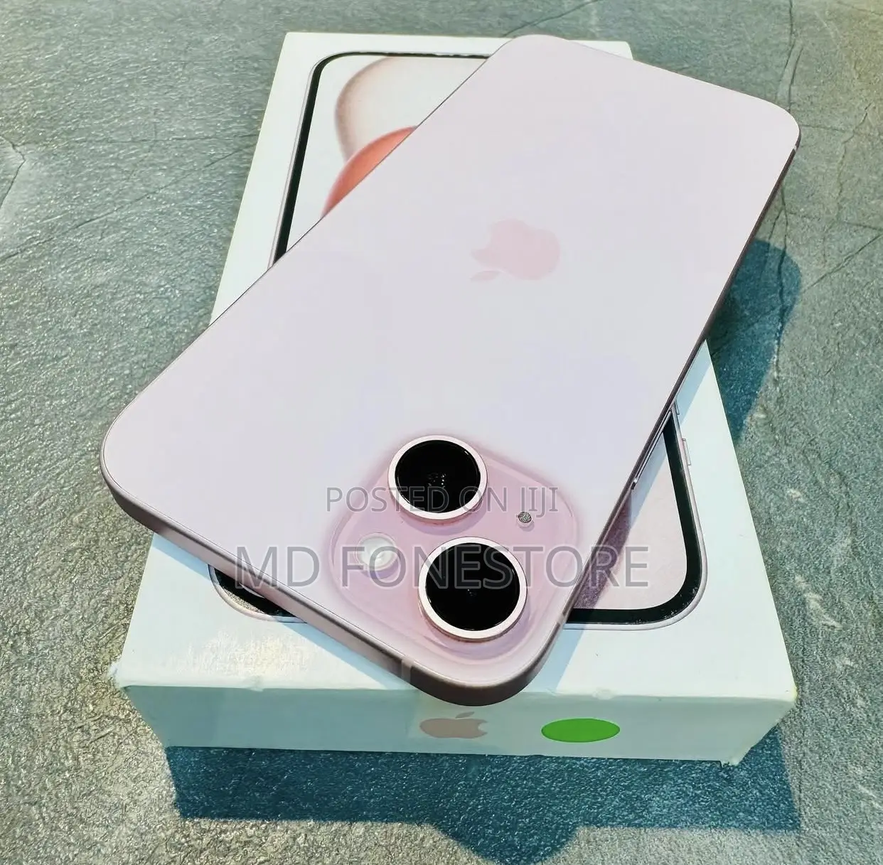 New Apple iPhone 15 256 GB Pink