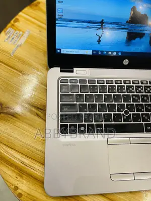 Laptop HP EliteBook 820 G4 8GB Intel Core I5 SSD 256GB