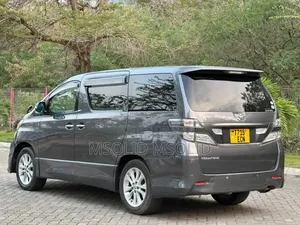 Toyota Vellfire 2009 Gray