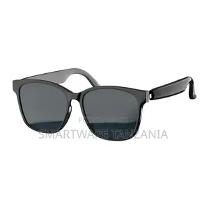 Green Lion Barcelona Smart Glasses - Black