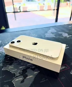 New Apple iPhone 13 128 GB White