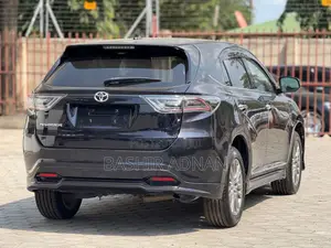 Toyota Harrier 2015 Blue