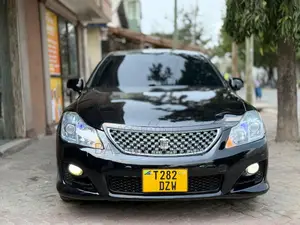 Photo - Toyota Crown 2008 Black