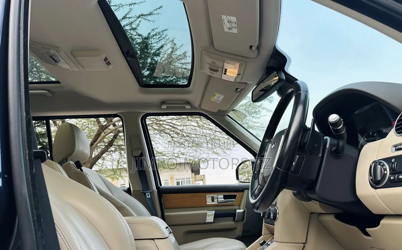Land Rover Discovery 2014 Black