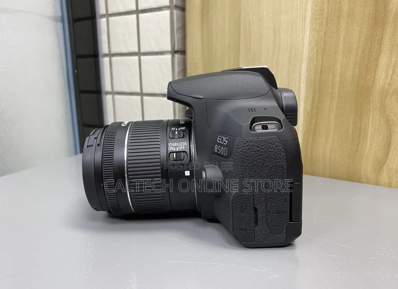 Canon 850d + 18-55mm Lens