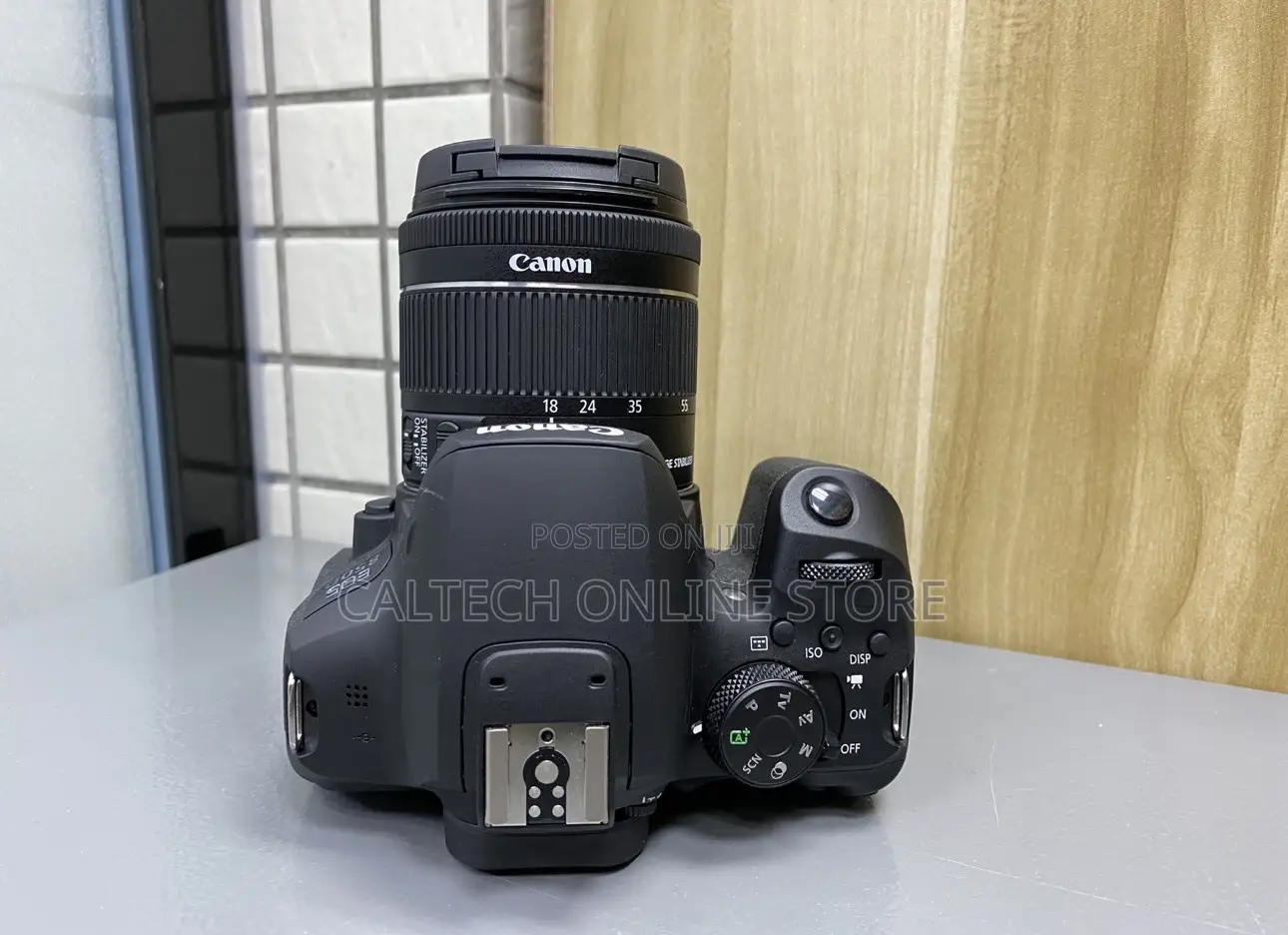 Canon 850d + 18-55mm Lens