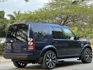 Land Rover Discovery 2014 Blue